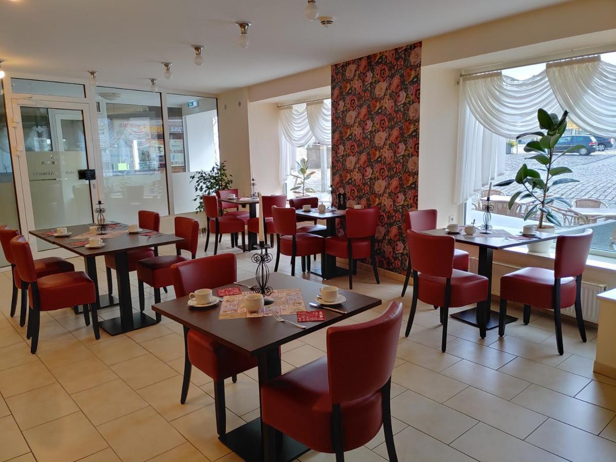 Hotel Evabrunnen Бишофсверда Екстериор снимка